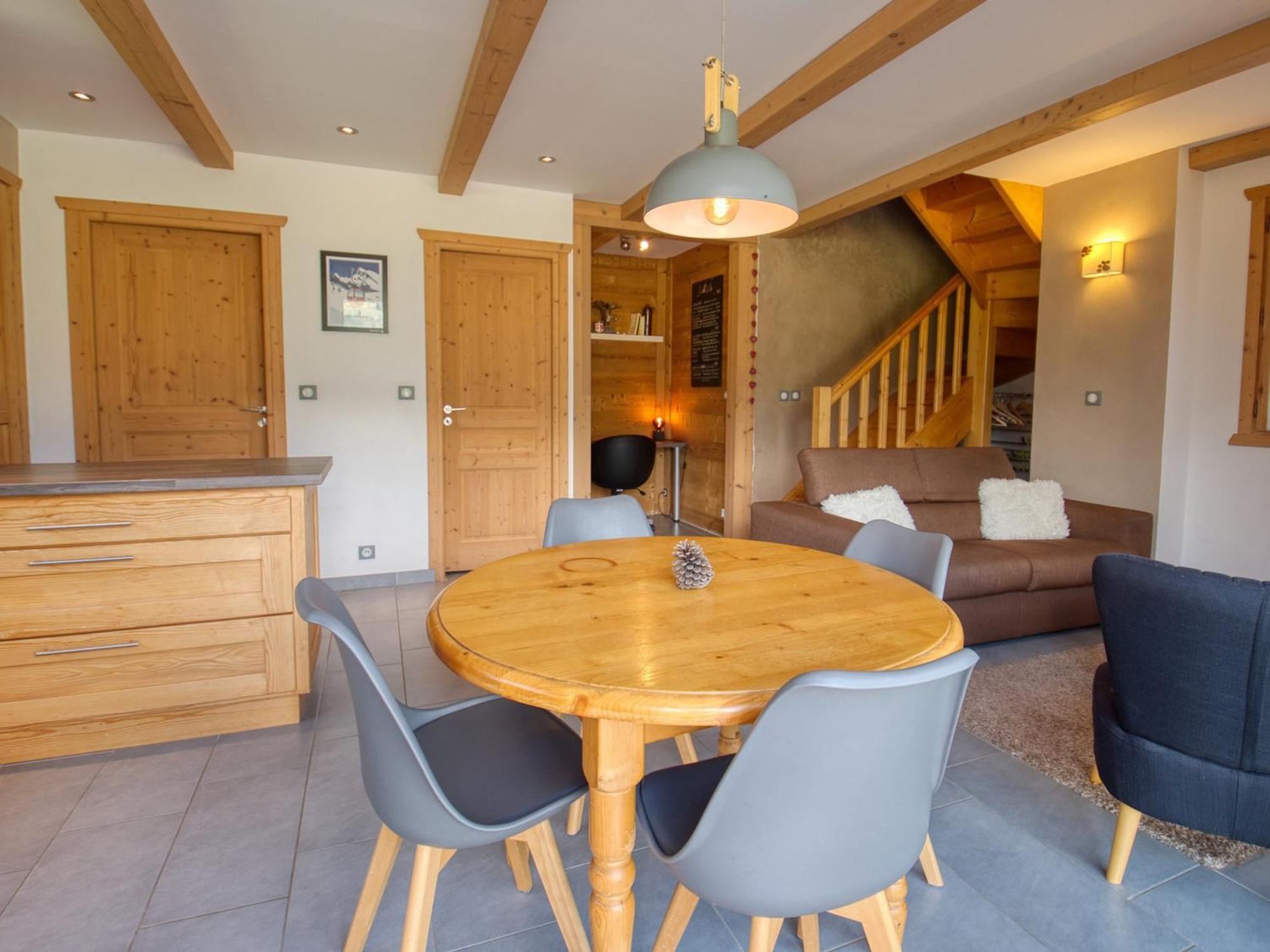 Duplex 2 Chambres Avec Grande Terrasse, Animaux Acceptes, A Samoens - Fr-1-642-77 Екстер'єр фото